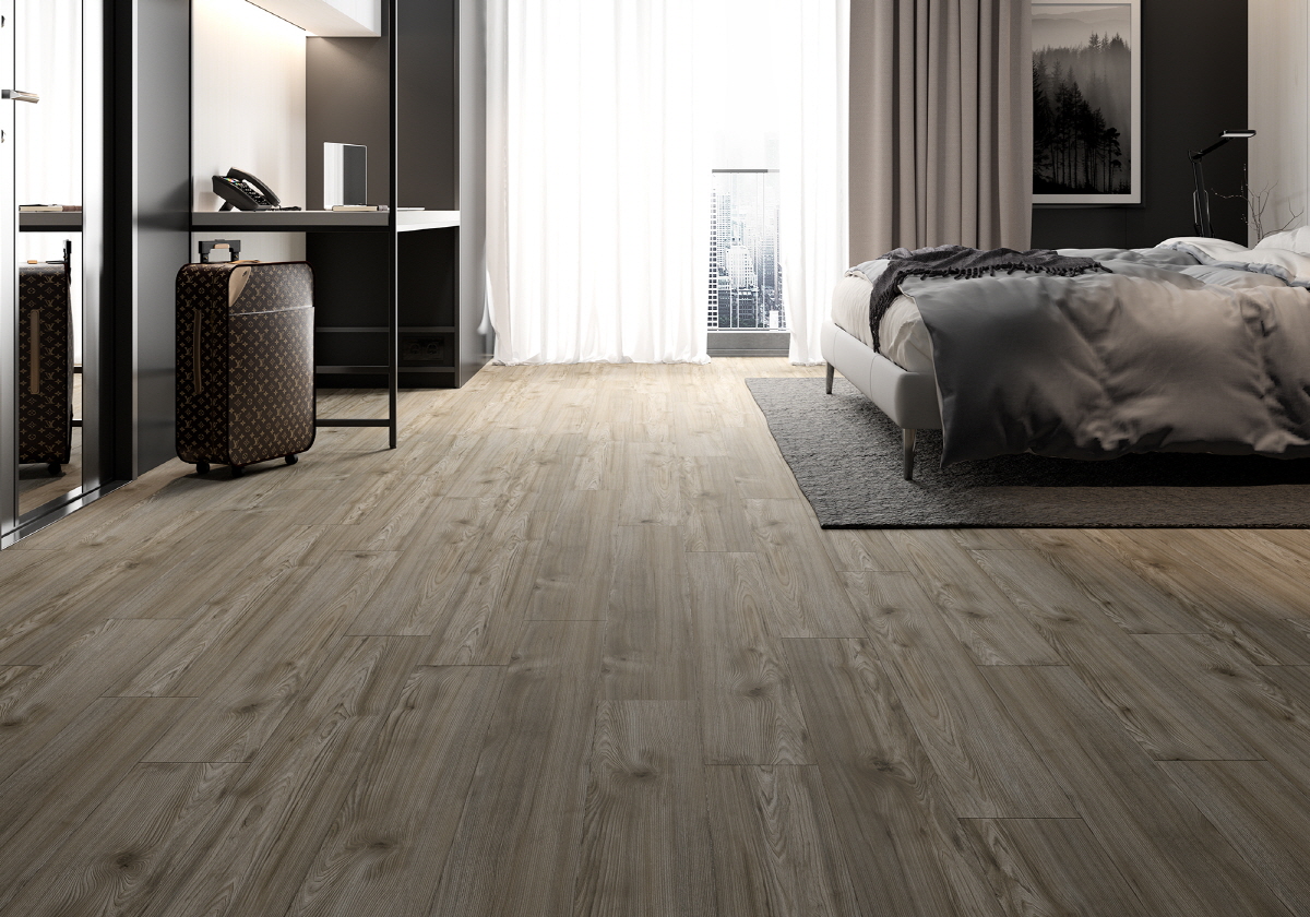 Vinyl vs. Laminate Flooring, Which Is Better