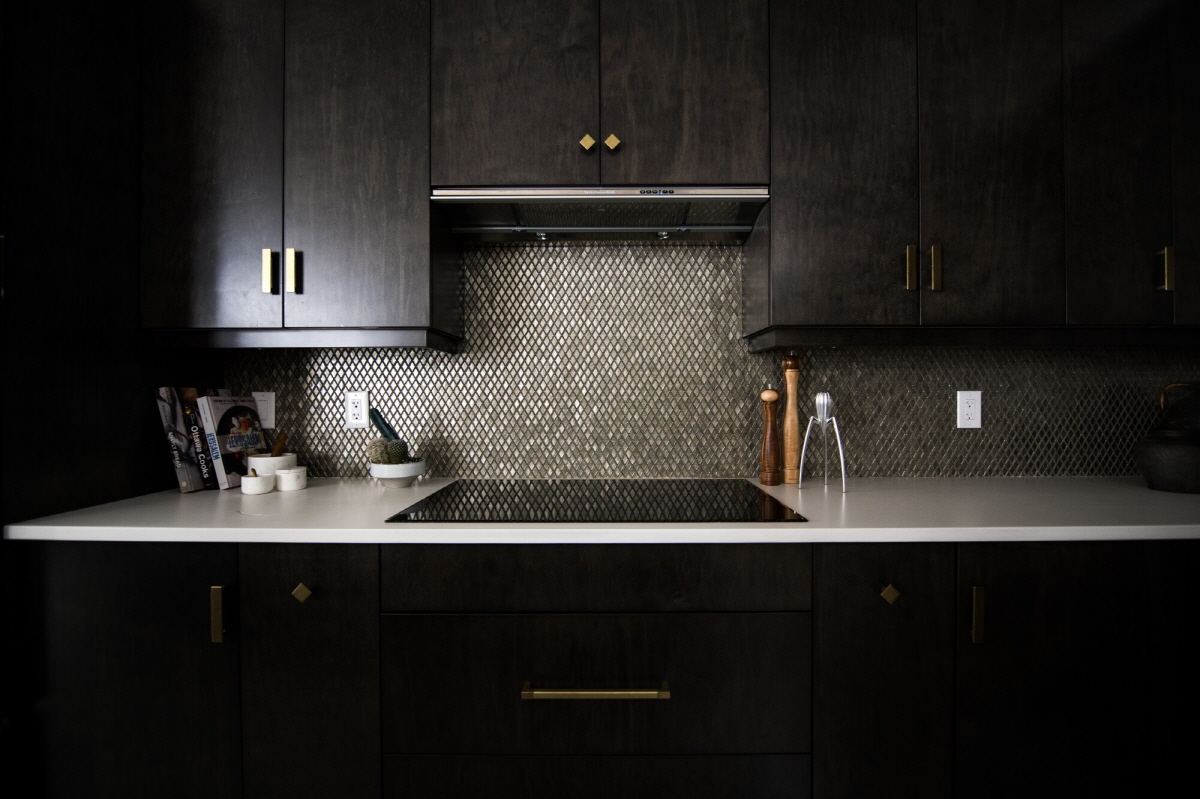 How to Design Countertops for Kitchen and Bathroom Interior Spaces