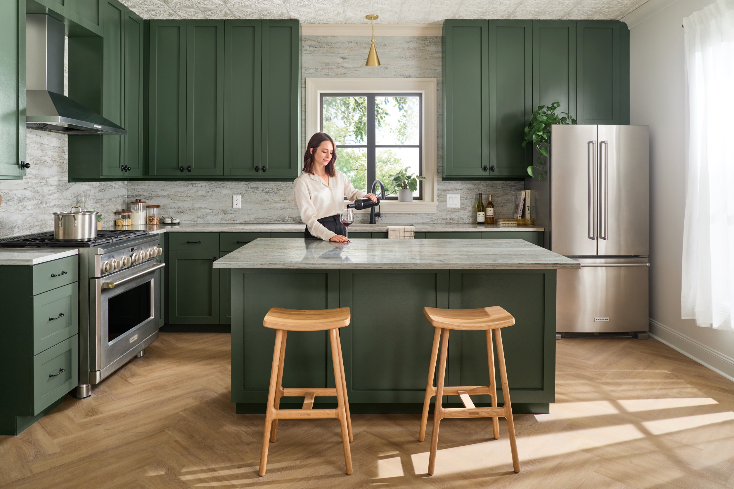 What Are Quartz Kitchen Countertops Made Of?
