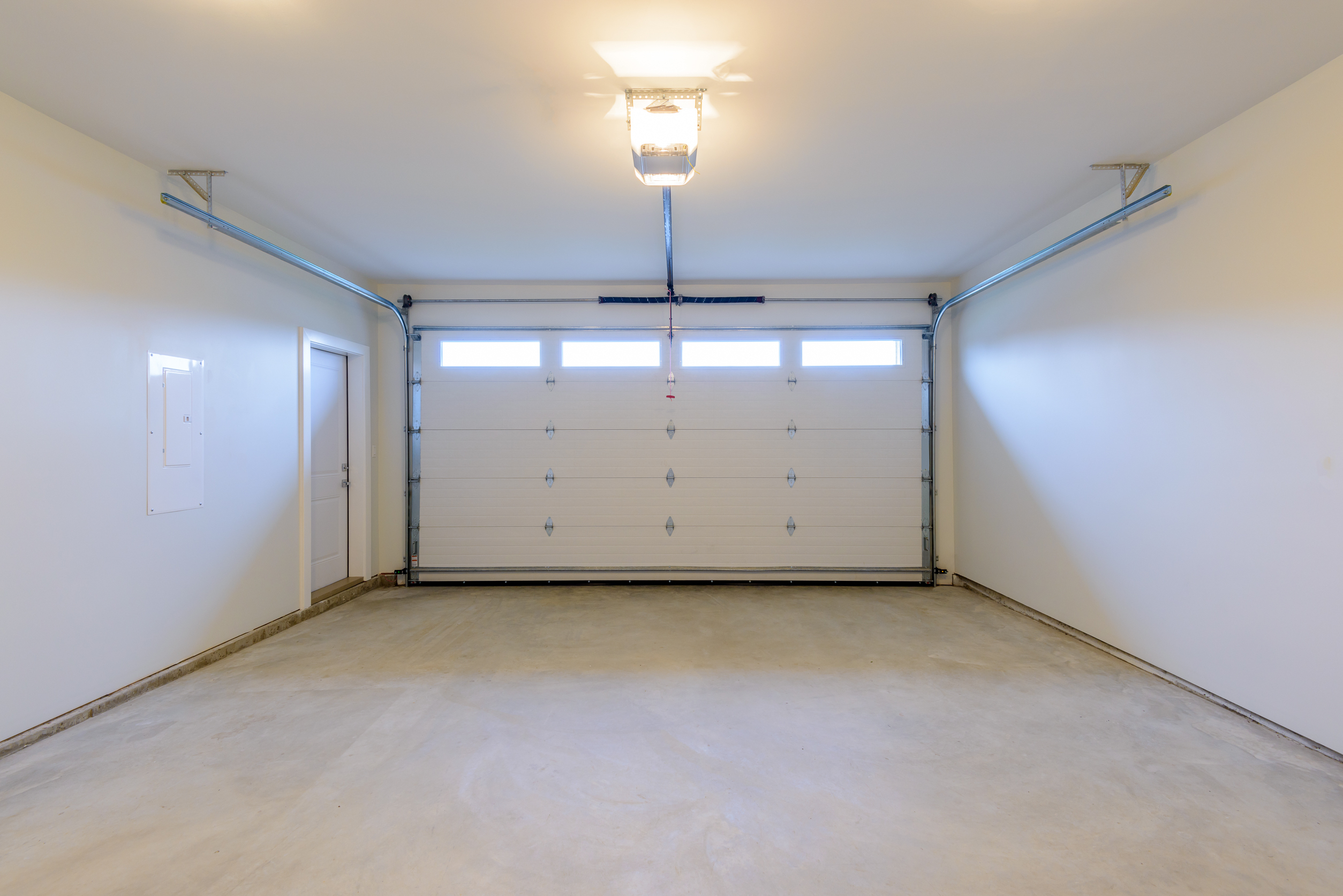 Is Vinyl Flooring Good for Garage Floor? Pros & Cons